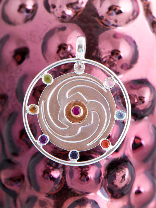 Kraftwirbel Anhänger mit 9 Steinen 925Silber, Ø ca. 37 mm