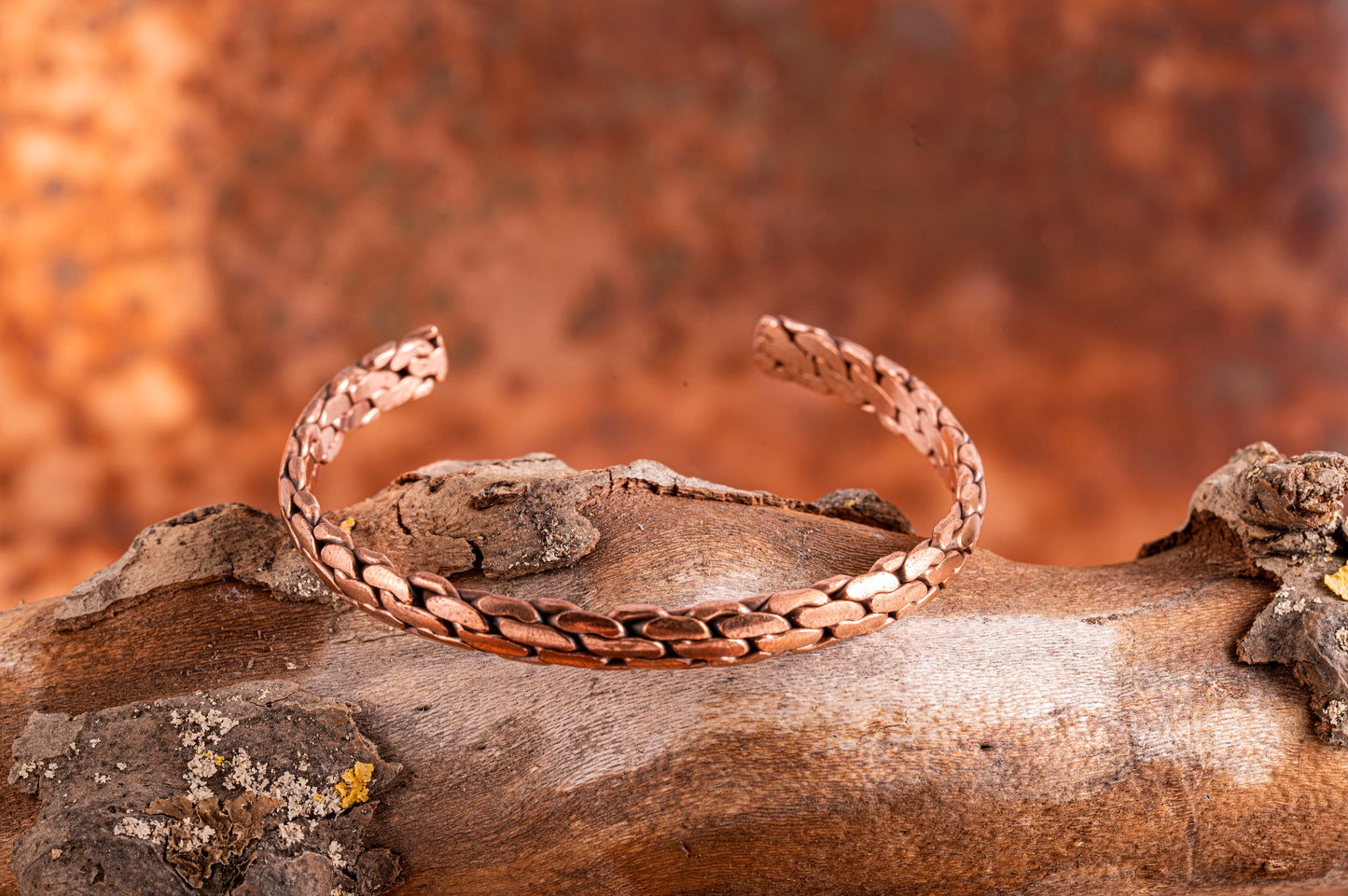 Geflochtener Kupferarmreif